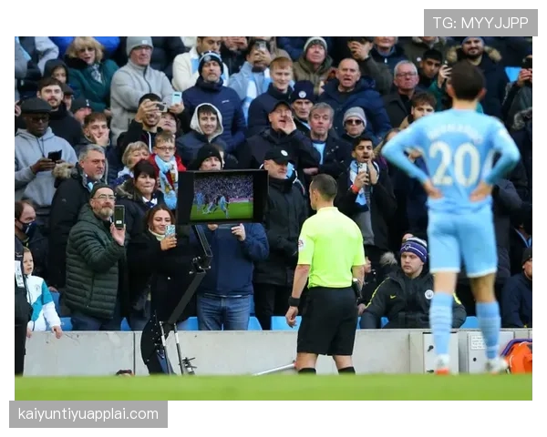 越位线判定规则拆解：VAR如何精准判断边缘状态？