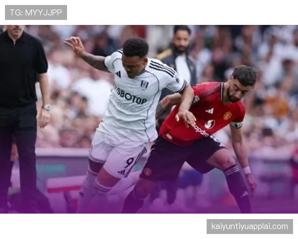 曼联进攻哑火，表面缺空间，实则全队连接彻底崩了